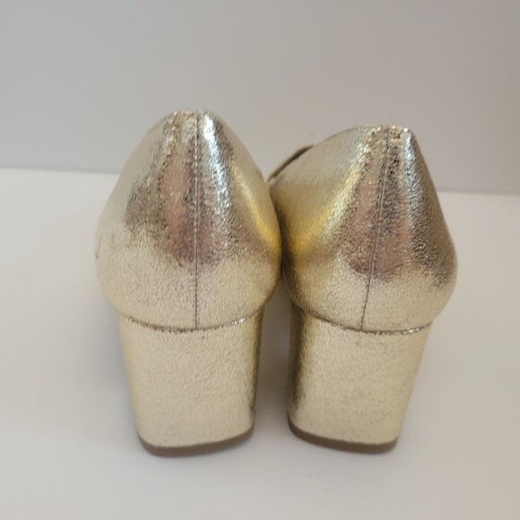 Bandolino Womens Gold Block Heel Loafers Size 10M With Metallic Finish & Logo Ac - Picture 9 of 9